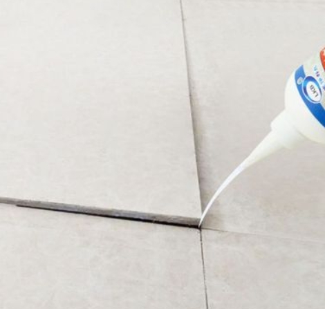 渭南市瓷砖空鼓维修公司分享卫生间瓷砖脱落的原因可能有以下几点